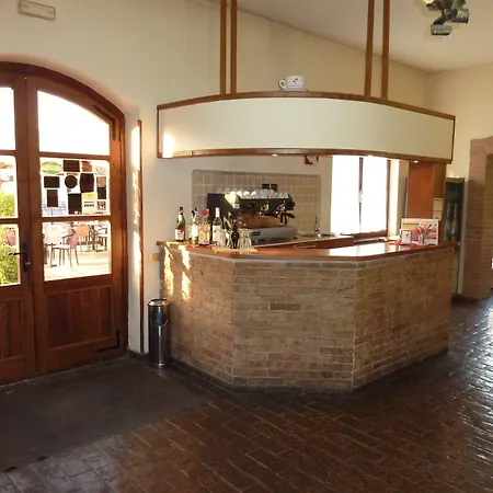 Otel La Rocca 3*