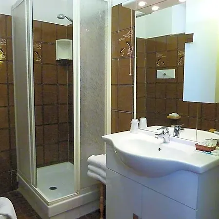 Hotel La Rocca 3*