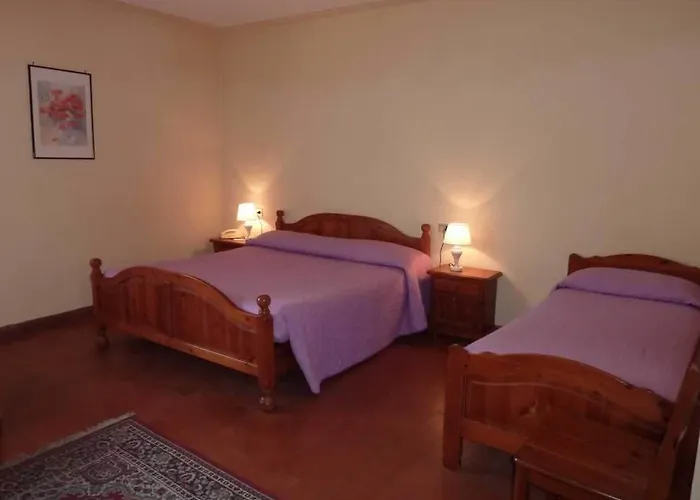 La Rocca فندق 3*